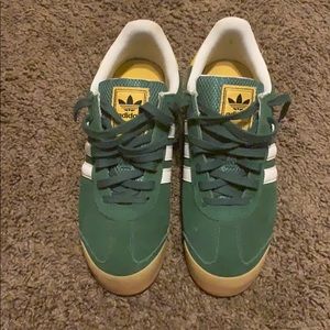 Size 8.5 Adidas shoes in great condition